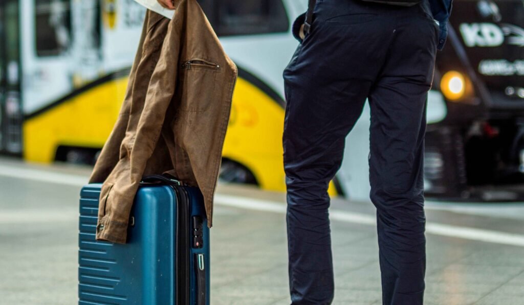 Luggage Storage For Travelers in Paddington